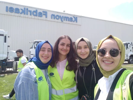 Ford Kamyon Fabrikası Teknik Gezi-Makine Mühendisliği Bölümü